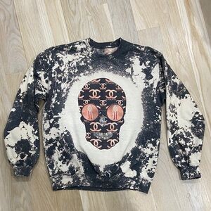 Designer inspired logo soft skull Sweatshirt size M